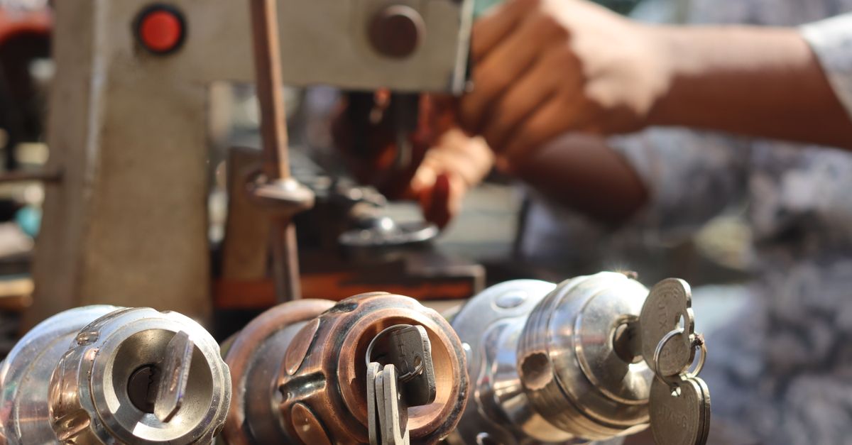 How Pricing Works and What to Expect on the Day — Long Island city Locksmith & Doors